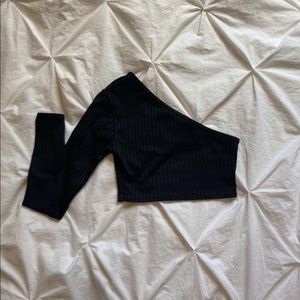 Black one shoulder crop top